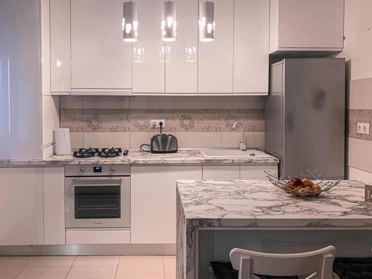 Apartment 2 Rooms Luxury Бухарест Екстер'єр фото